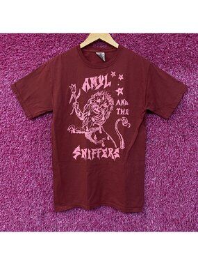 Amyl and the Sniffers Punk Band T-Shirt Small